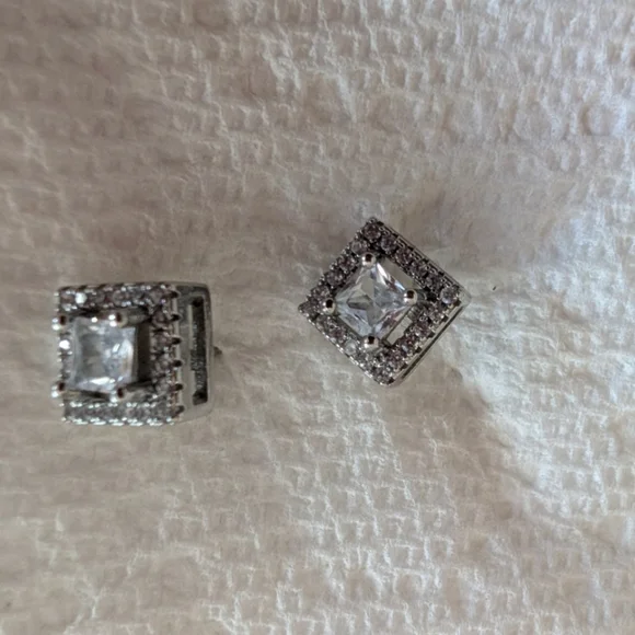 Moissonite Sterling Silver Stud Earrings - Picture 1 of 3
